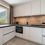 Traube Hotel 3*