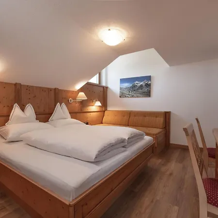 Traube Hotel 3*
