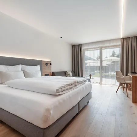 Hotel Traube 3*