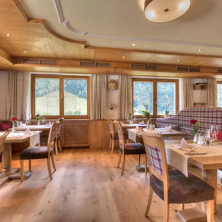 Traube 3* Pettneu am Arlberg