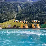 Отель Hotel Traube 3*
