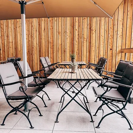 Hotel Traube Петной-ам-Арльберг