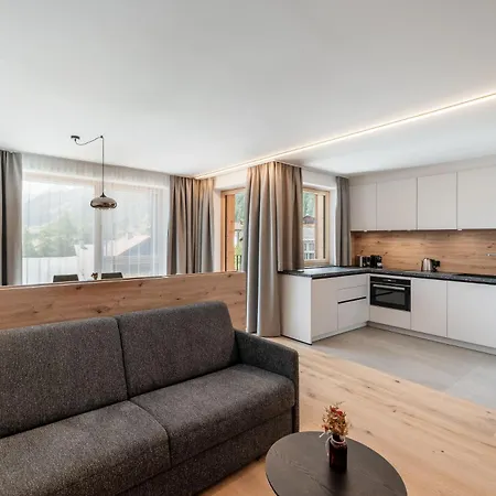 Hotel Traube 3* Петной-ам-Арльберг